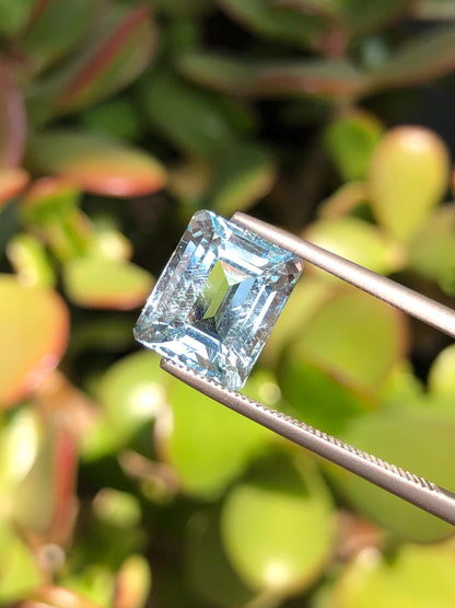 Natural Blue Aquamarine 4.14 ct, Pakistan