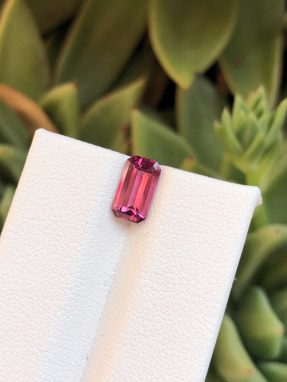 Natural Pink Mahenge Spinel 1.58 ct, Tanzania