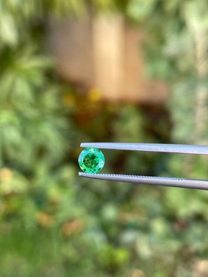 Tsavorite 0.57 Ct