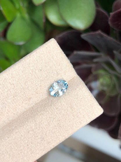 Natural sky blue Aquamarine 0,73 ct