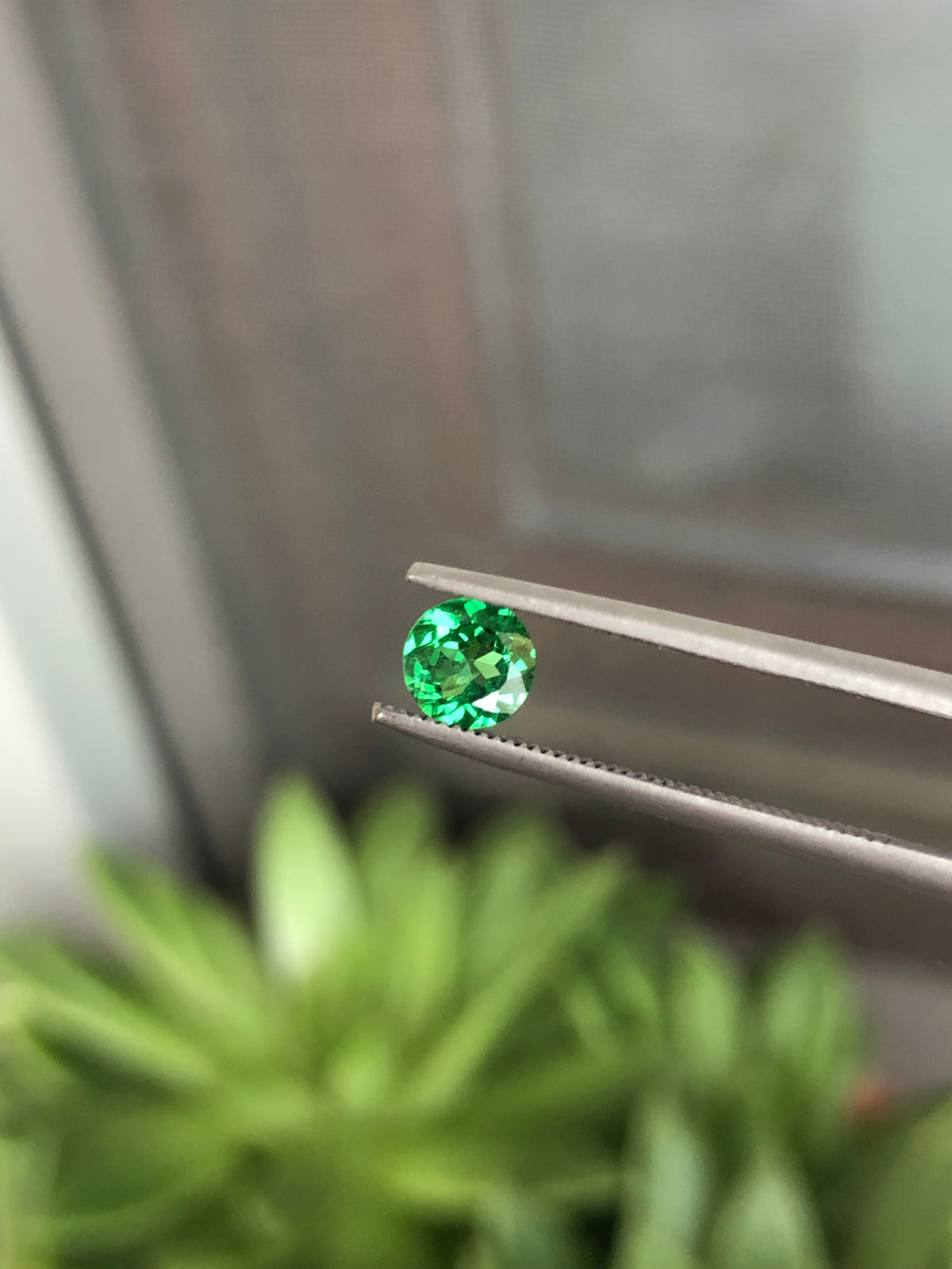 Tsavorite 0.57 Ct