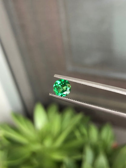 Tsavorite 0.57 Ct