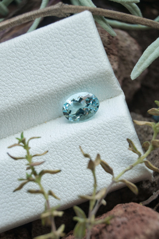 Natural sky blue Aquamarine 0,73 ct