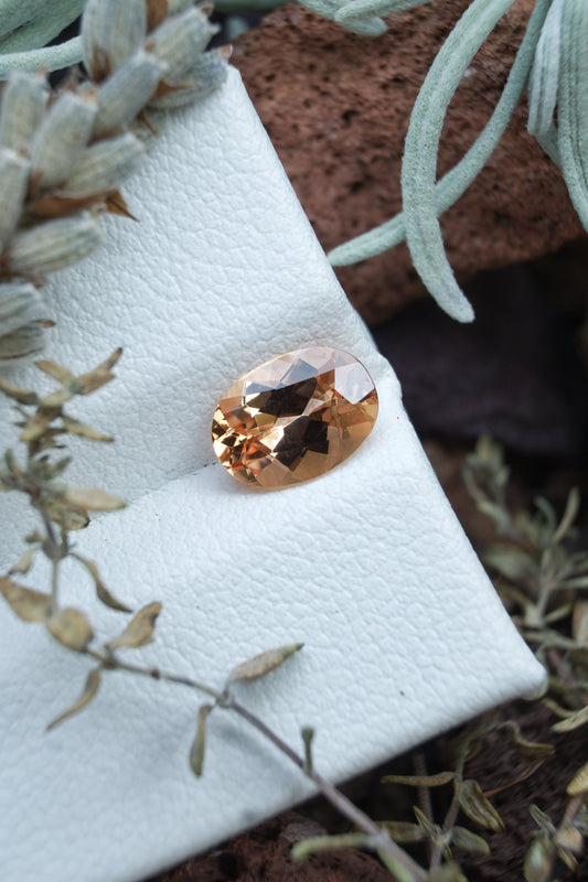 Natural Orange Imperial Topaz 1.18 ct, Brasil