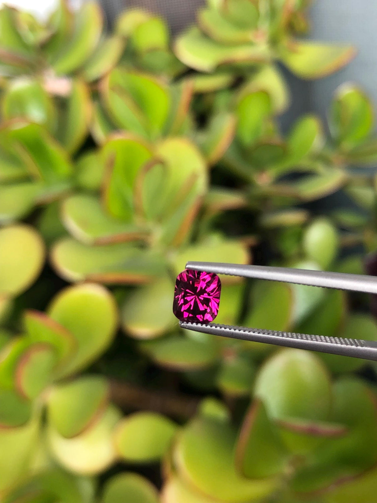 Natural Pink Malaya Garnet 1.24 ct, Tanzania