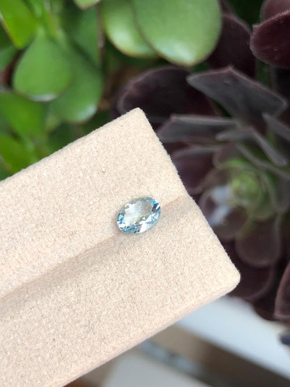 Natural sky blue Aquamarine 0,73 ct