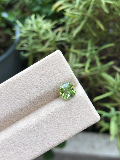 Natural Green Tourmaline 0.95 ct